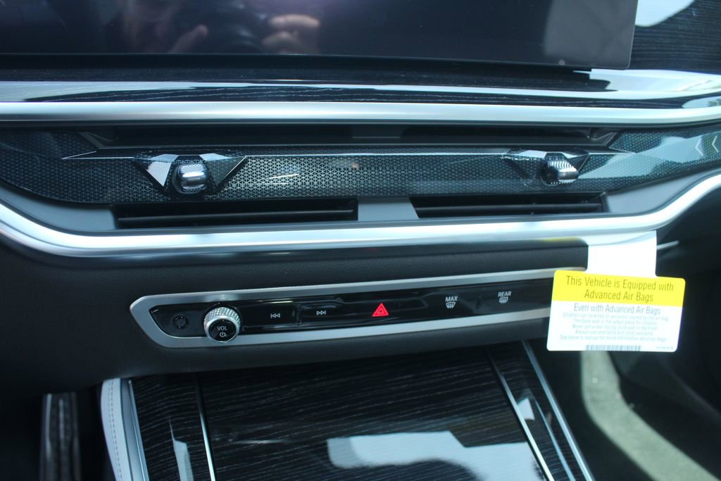 New 2026 BMW X5 xDrive50e w/ M Sport Package image 13