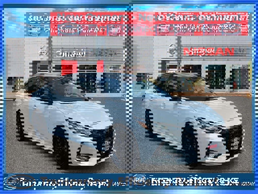 Certified 2022 Nissan Sentra SR w/ Midnight Edition