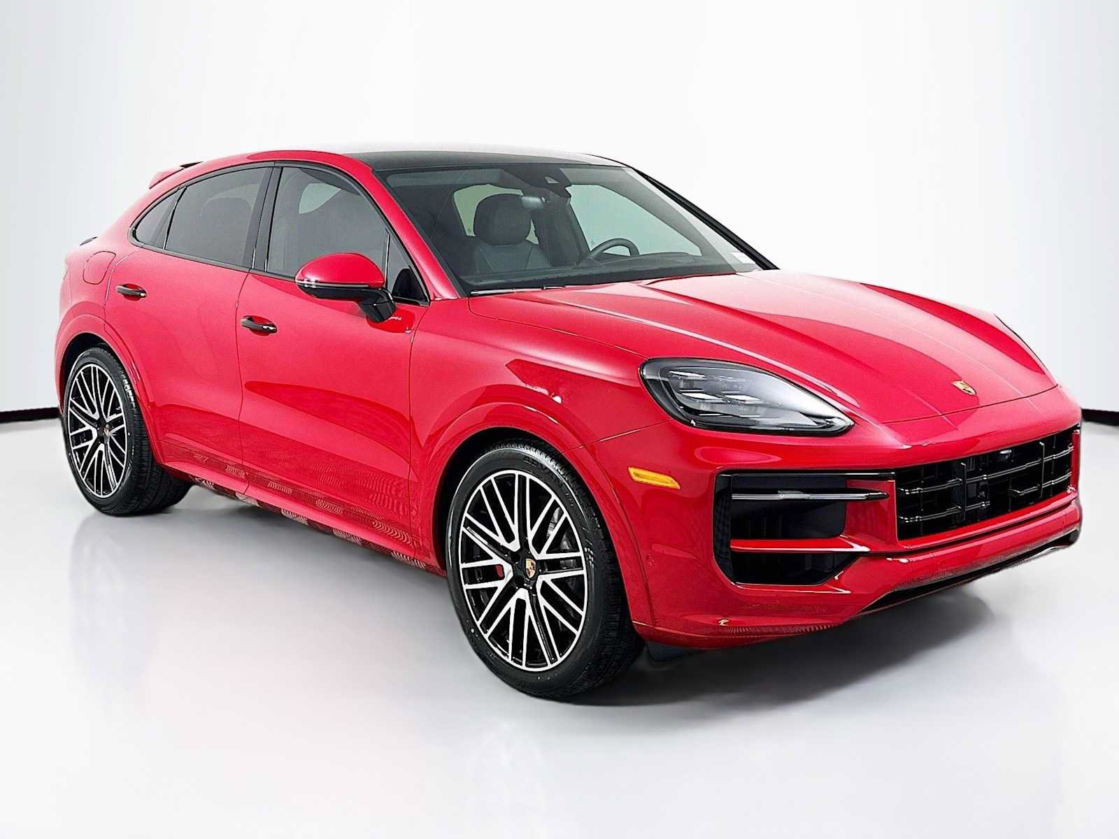 Certified 2025 Porsche Cayenne GTS AWD/4WD image 7