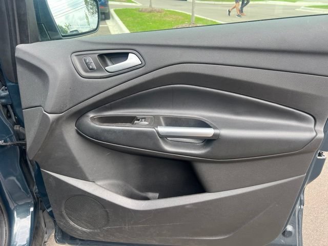 Used 2019 Ford Escape SE AWD/4WD image 9