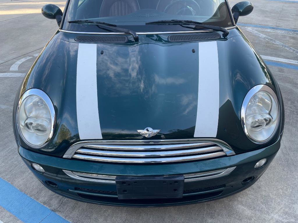 Used 2008 MINI Cooper Convertible w/ Sidewalk Pkg image 3