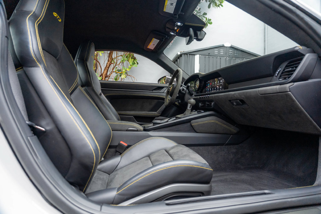 Used 2022 Porsche 911 GT3 RWD image 76
