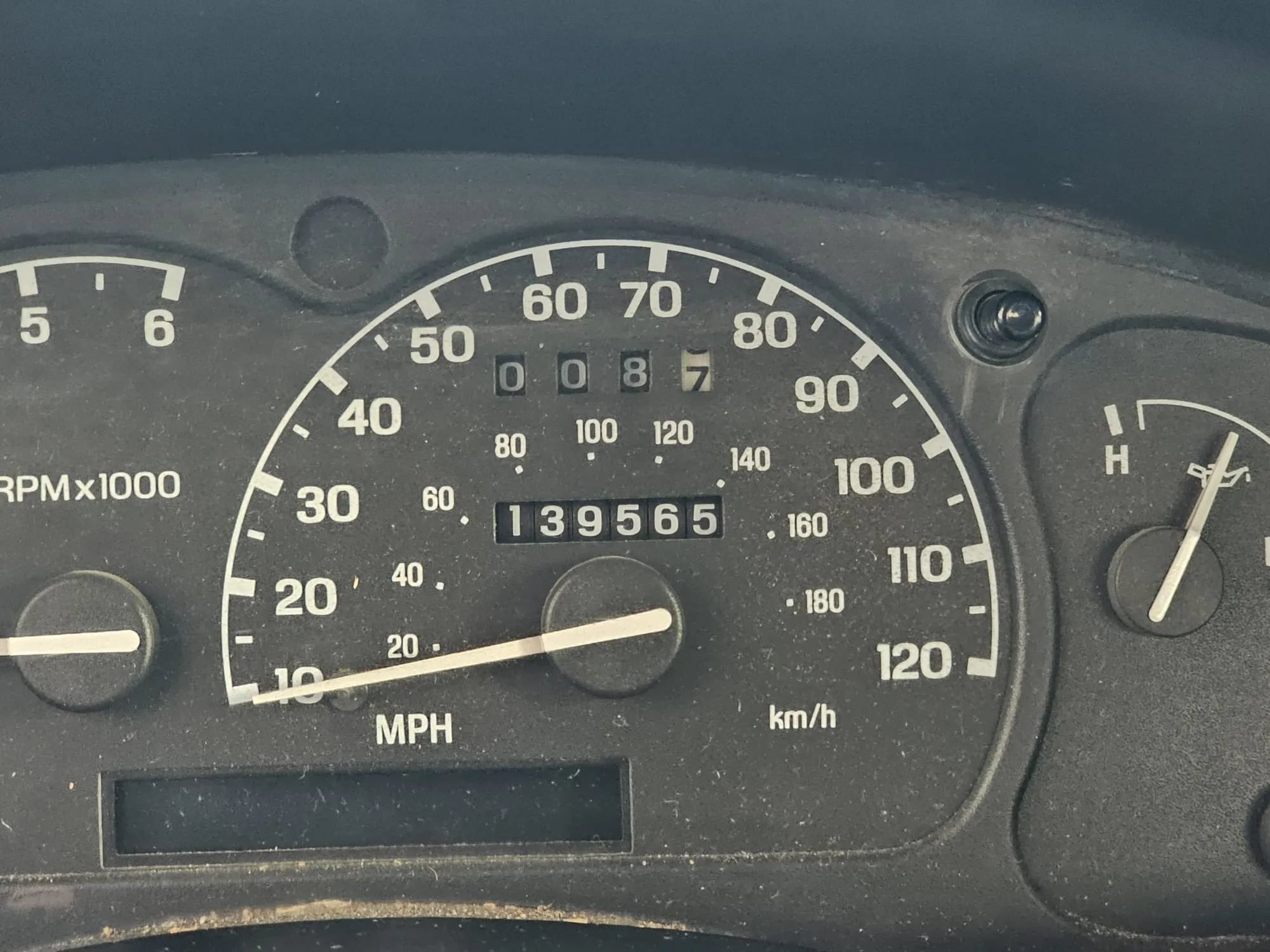 Used 1998 MAZDA B-Series Pickup 2WD Cab Plus B2500 image 25