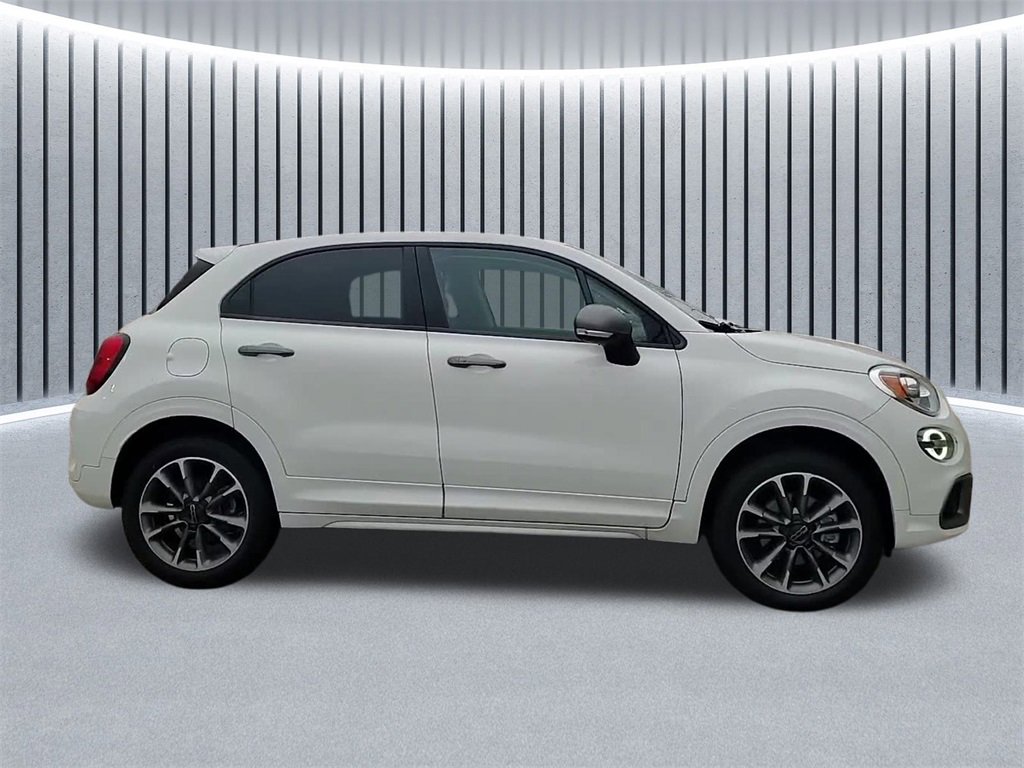 Used 2022 FIAT 500X Pop w/ Sport Appearance Package image 2
