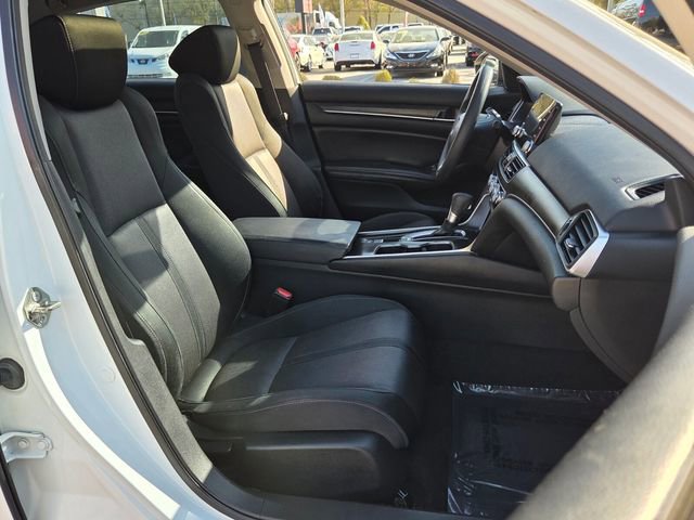 Used 2019 Honda Accord EX image 17