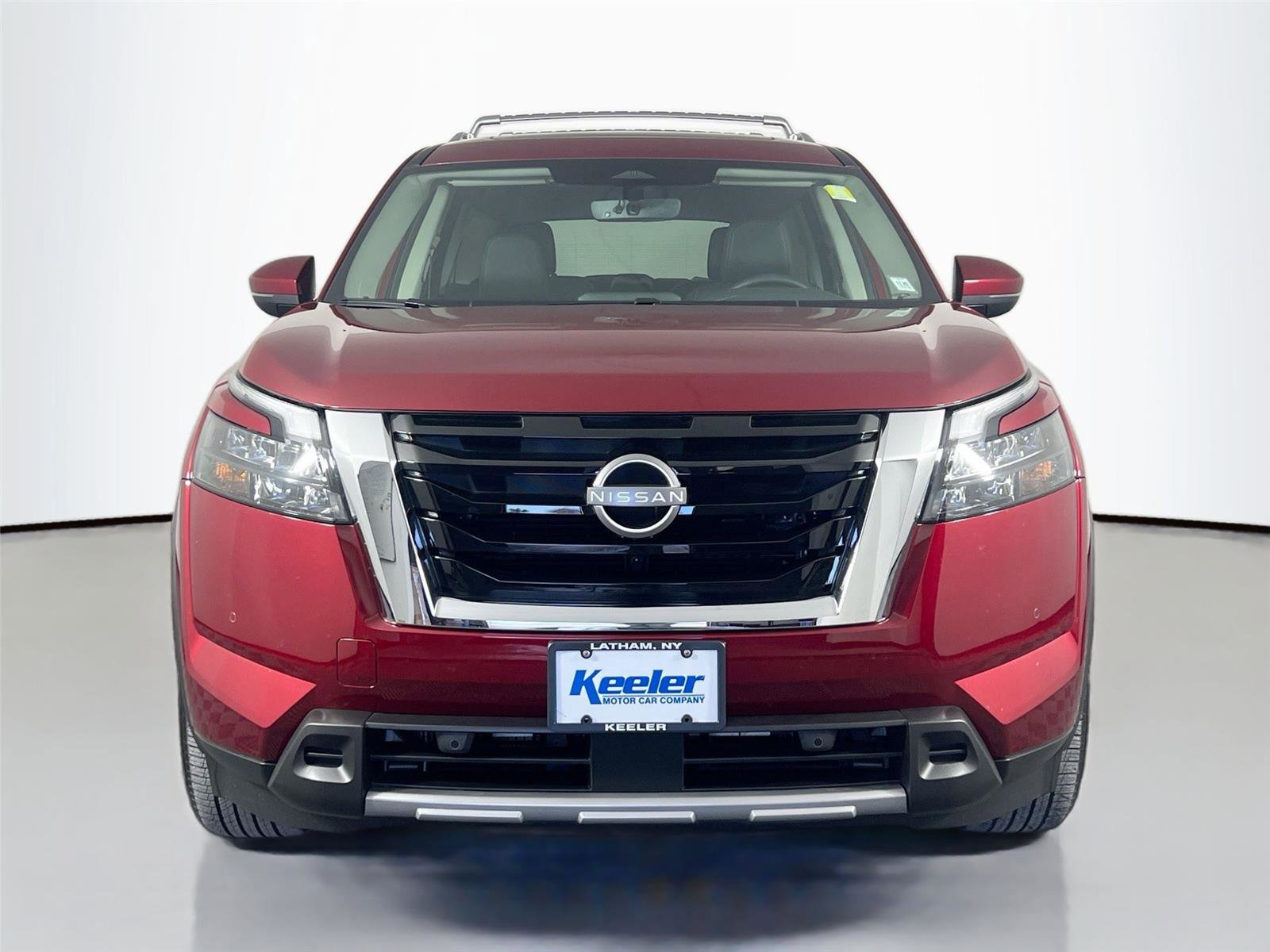 Used 2025 Nissan Pathfinder SL w/ SL Premium Package image 9