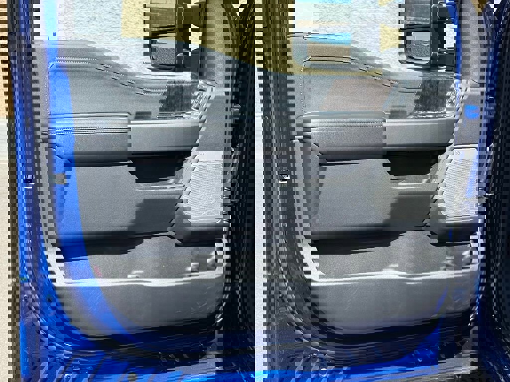 New 2026 Ford F250 Lariat w/ Black Appearance Package image 16