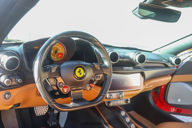 Used 2019 Ferrari Portofino image 40