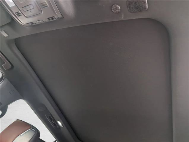 Used 2023 GMC Yukon XL Denali Ultimate image 16