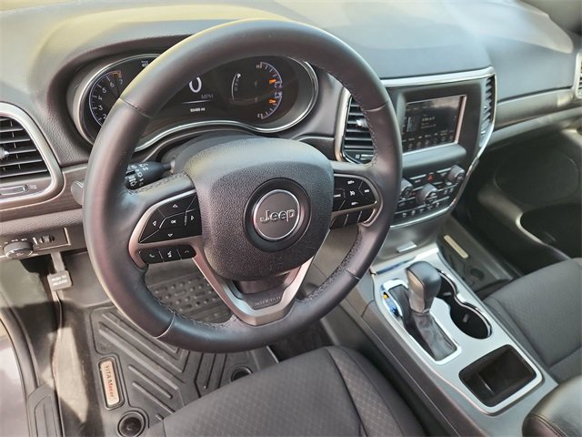 Used 2018 Jeep Grand Cherokee Laredo image 10