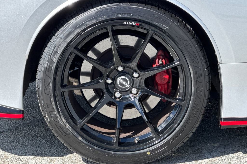 Used 2024 Nissan Z NISMO w/ Floor Mat Package image 23