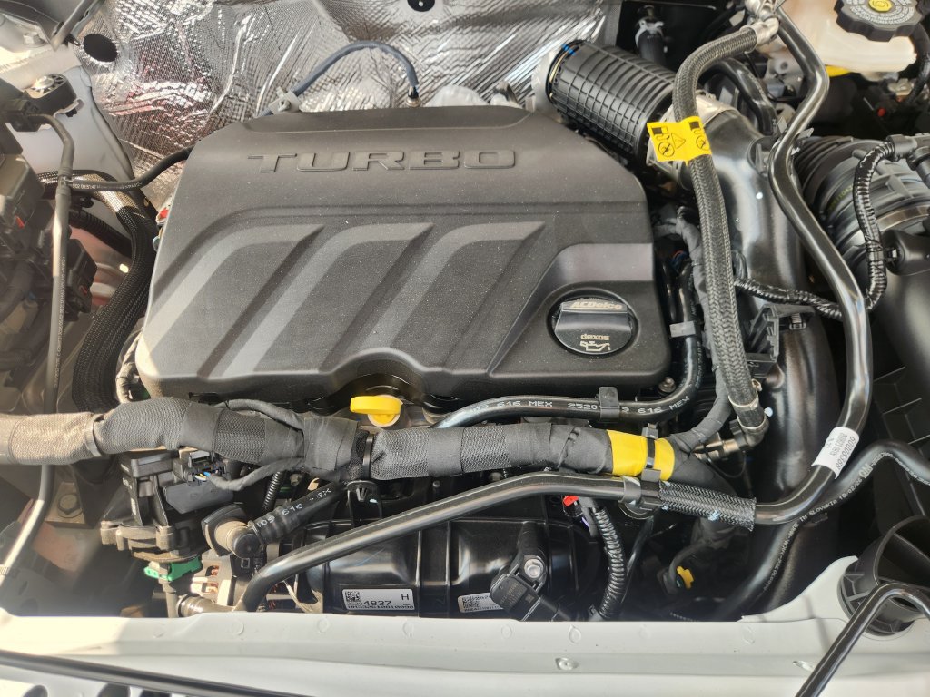 New 2026 Chevrolet Trax LT w/ Driver Confidence Package FWD image 23