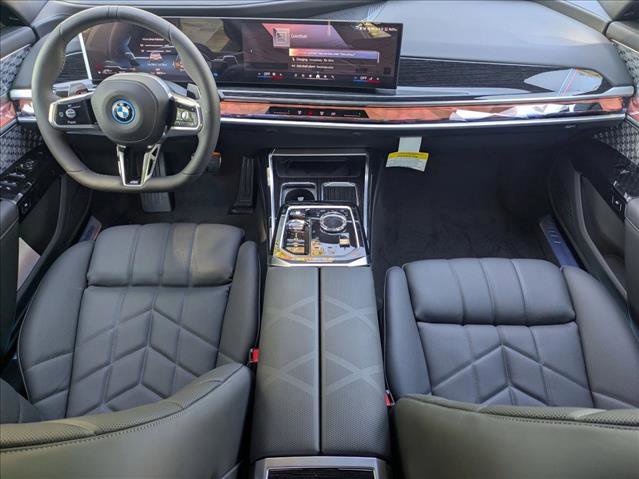 New 2026 BMW 750e xDrive w/ Premium Package image 16