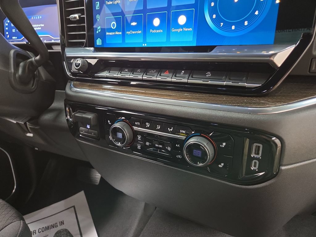 Certified 2023 Chevrolet Silverado 1500 RST w/ Z71 Off-Road Package AWD/4WD image 16