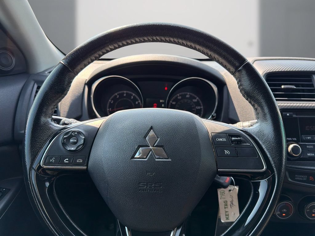 Used 2016 Mitsubishi Outlander Sport SE FWD image 19