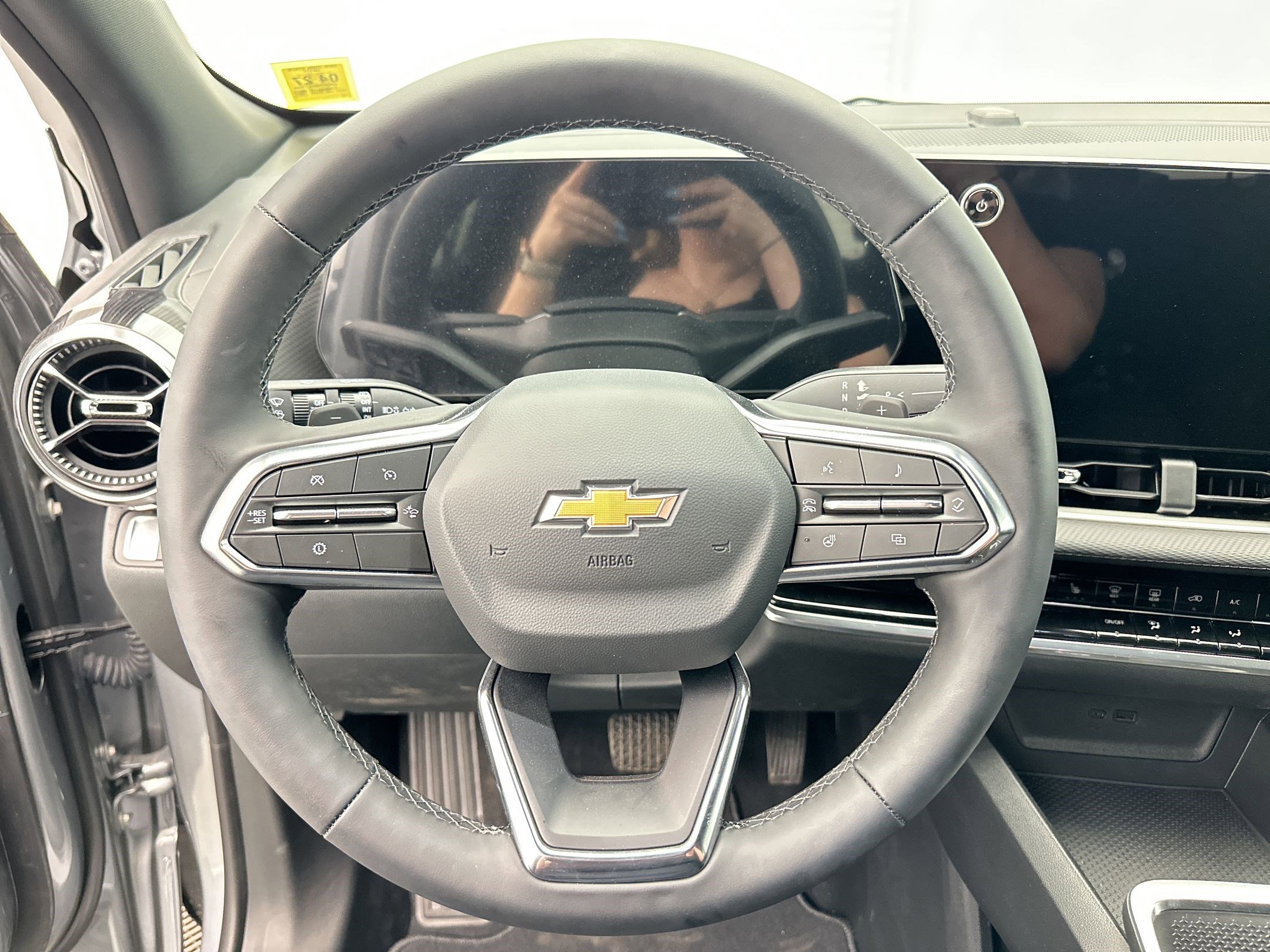 Used 2026 Chevrolet Equinox LT image 16