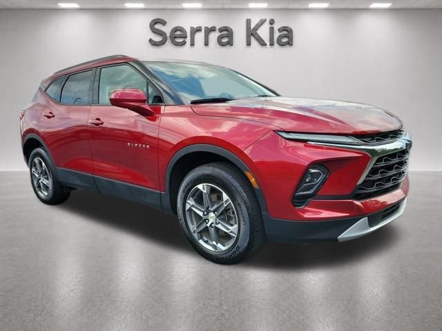 Used 2024 Chevrolet Blazer LT w/ Convenience Package FWD image 7