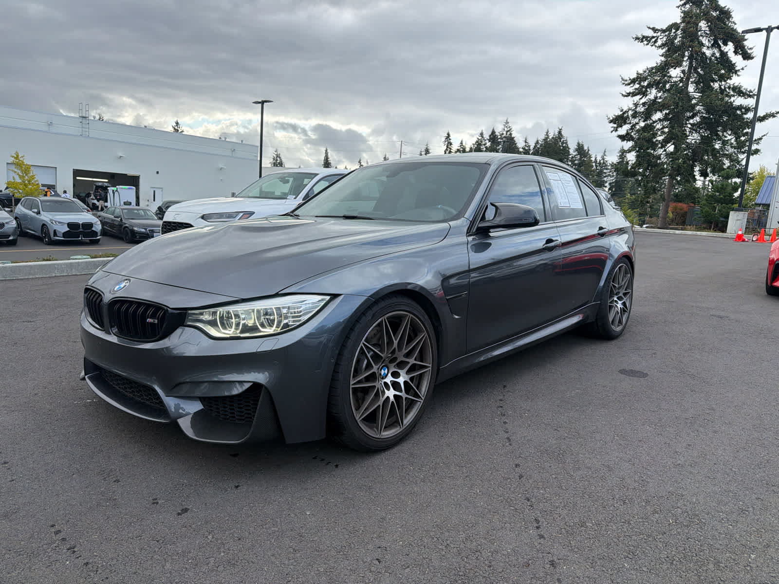 Used 2017 BMW M3 RWD image 2