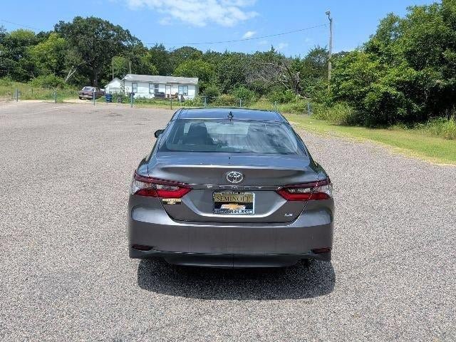 Used 2023 Toyota Camry LE FWD image 4