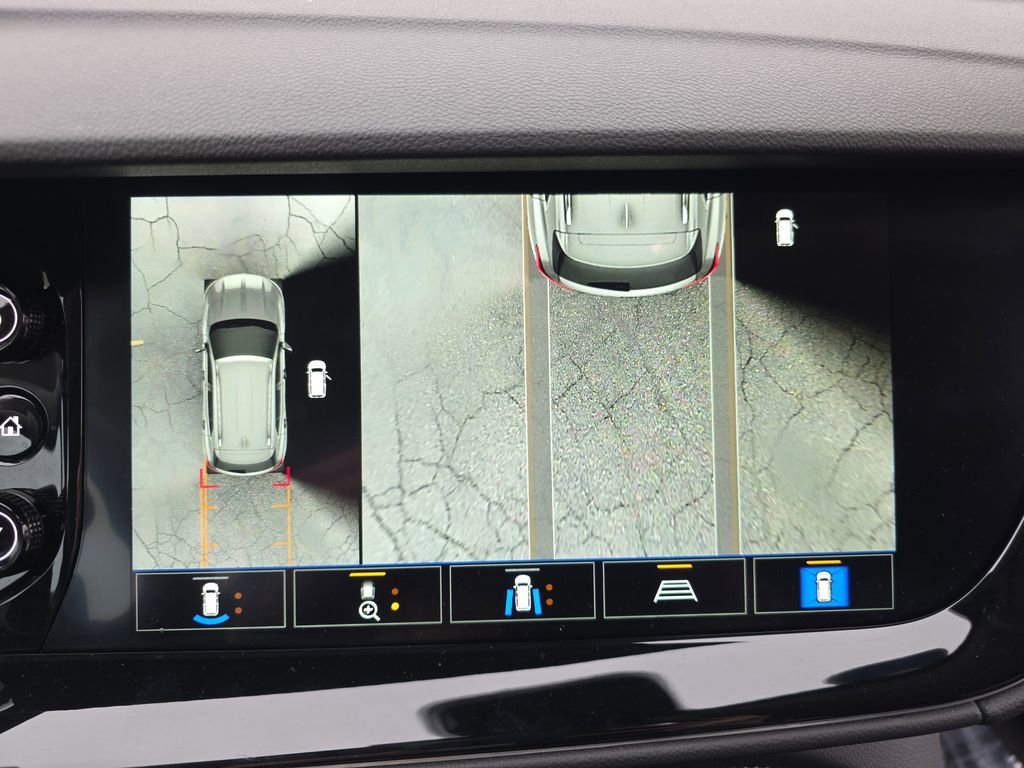 Used 2023 Buick Envision Avenir AWD/4WD image 24