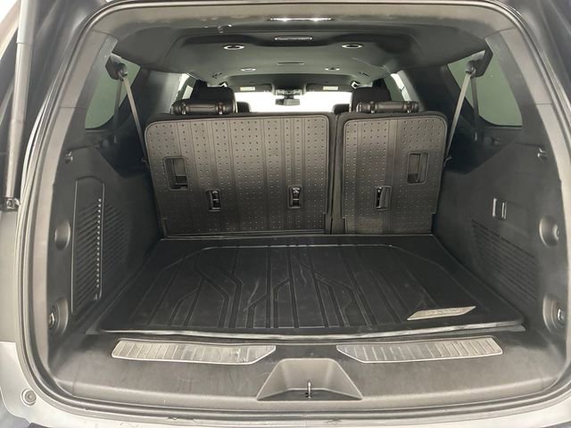Used 2022 Chevrolet Suburban Z71 AWD/4WD image 17