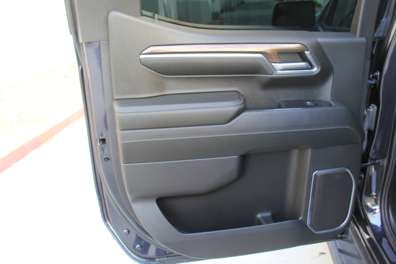 Used 2024 Chevrolet Silverado 1500 LT image 22