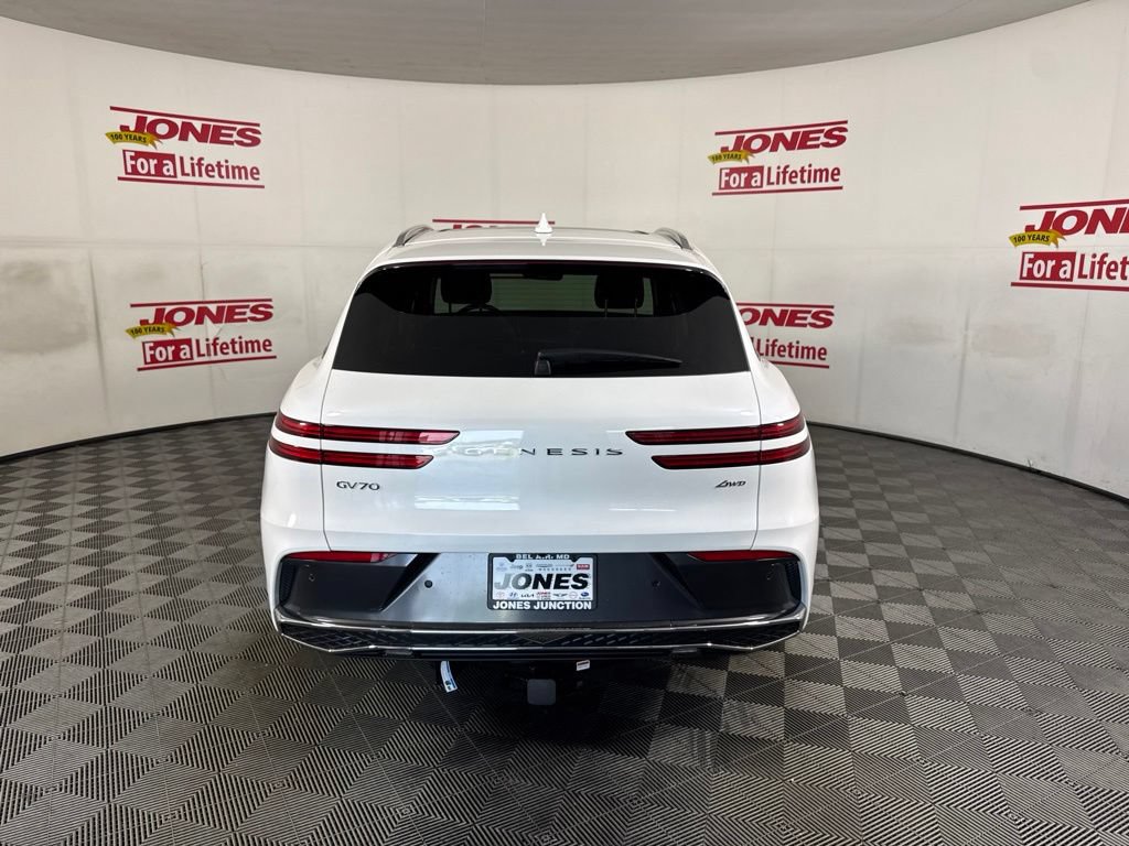 New 2026 Genesis GV70 2.5T Advanced w/ G1 Accessory Package AWD/4WD image 14