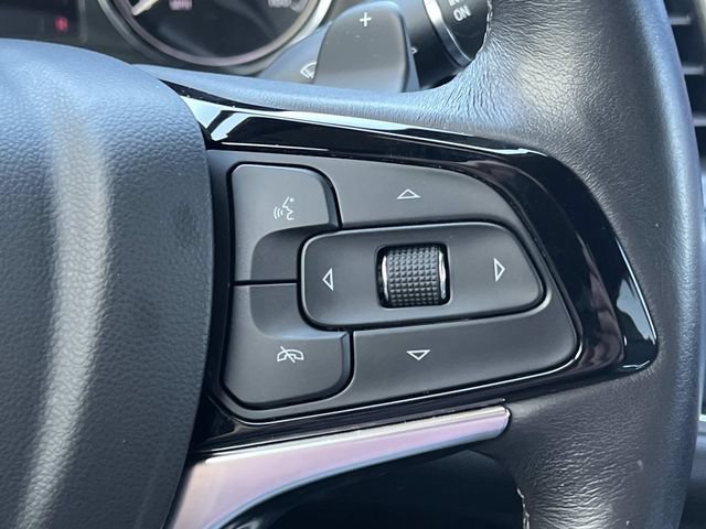 Used 2023 Buick Enclave Essence w/ Sport Touring Edition AWD/4WD image 25