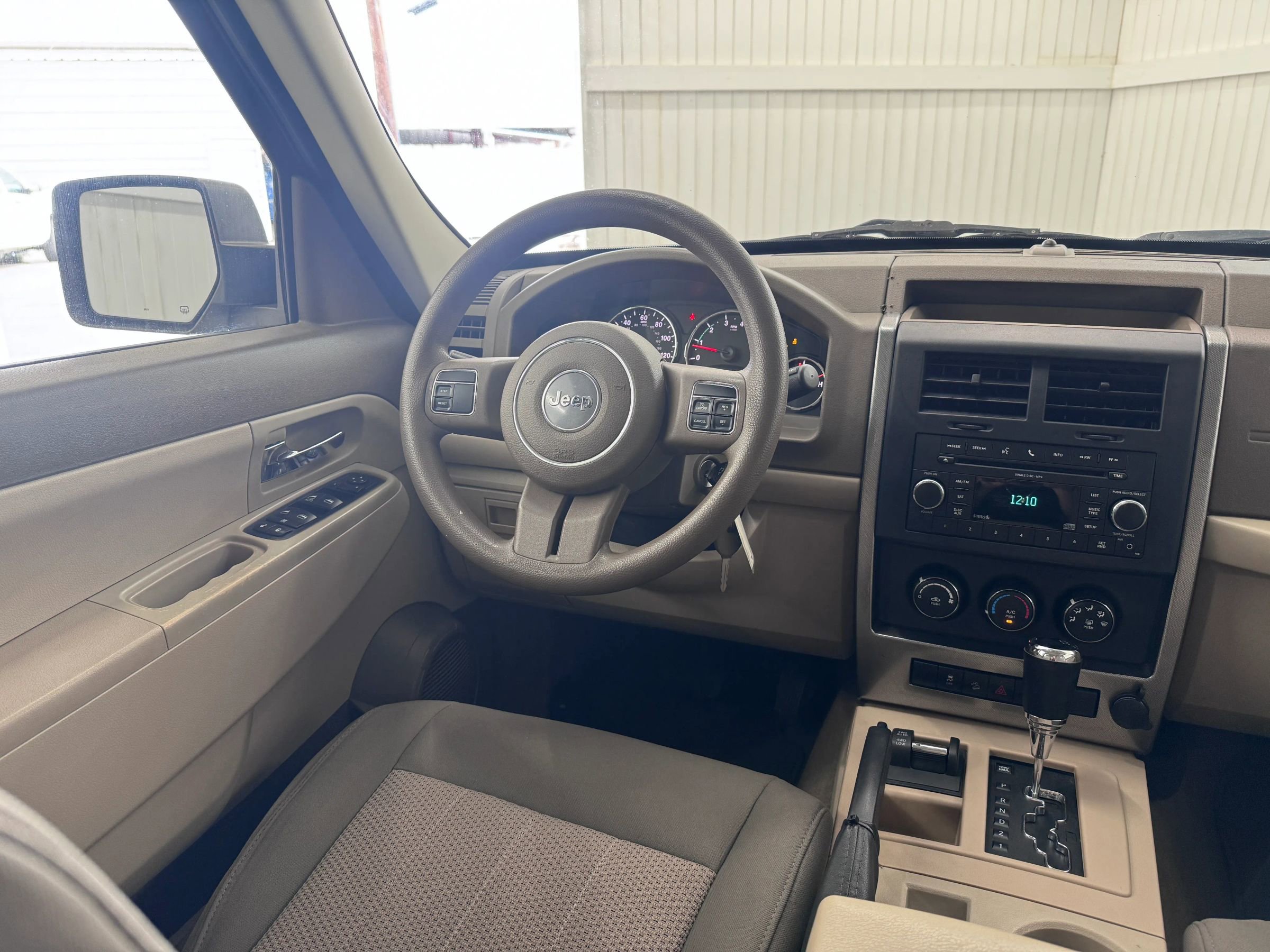 Used 2011 Jeep Liberty Sport w/ Trailer Tow Class III Group image 15