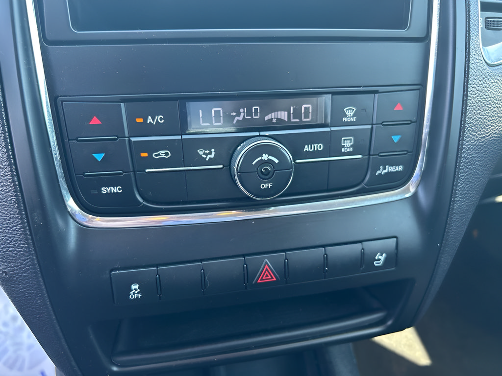 Used 2013 Dodge Durango SXT AWD/4WD image 14