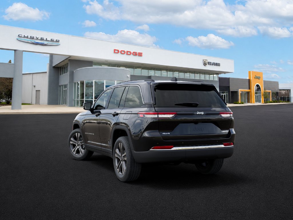 New 2027 Jeep Grand Cherokee Limited AWD/4WD image 3