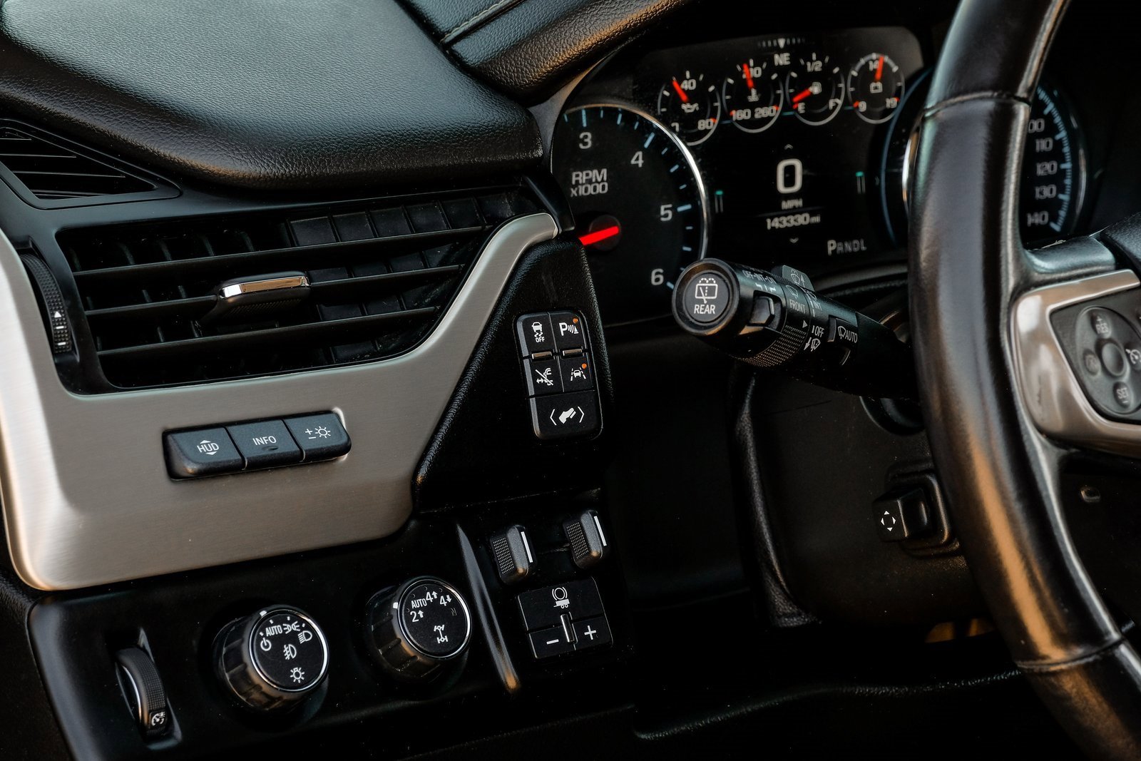 Used 2020 GMC Yukon Denali w/ Denali Ultimate Package image 30