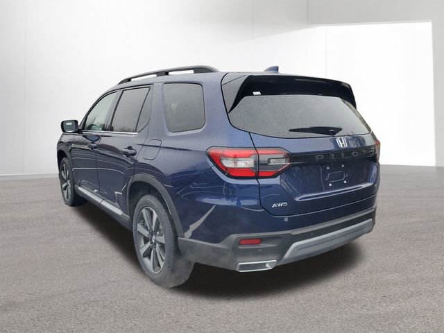 New 2025 Honda Pilot Touring image 14