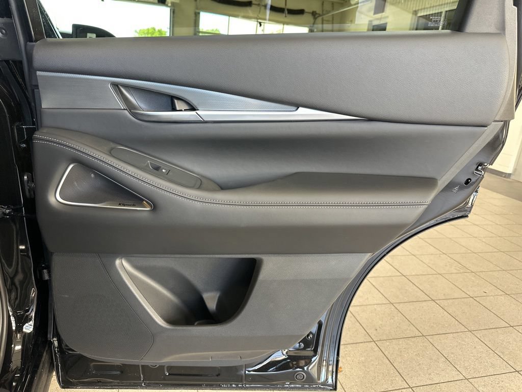New 2027 INFINITI QX60 Luxe w/ Cargo Package AWD/4WD image 20