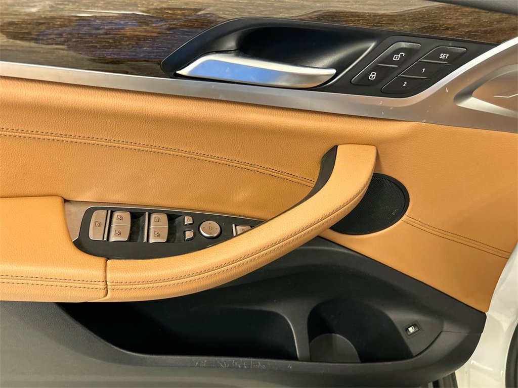 Used 2020 BMW X3 xDrive30e w/ Convenience Package image 11