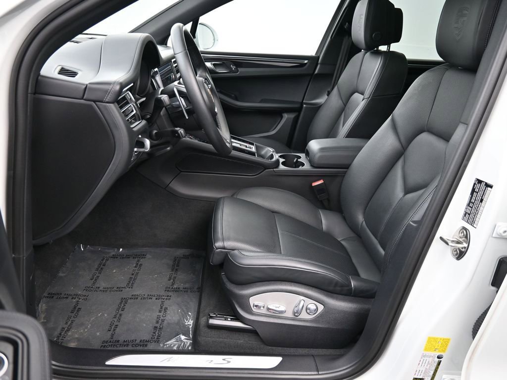 Certified 2023 Porsche Macan S AWD/4WD image 10