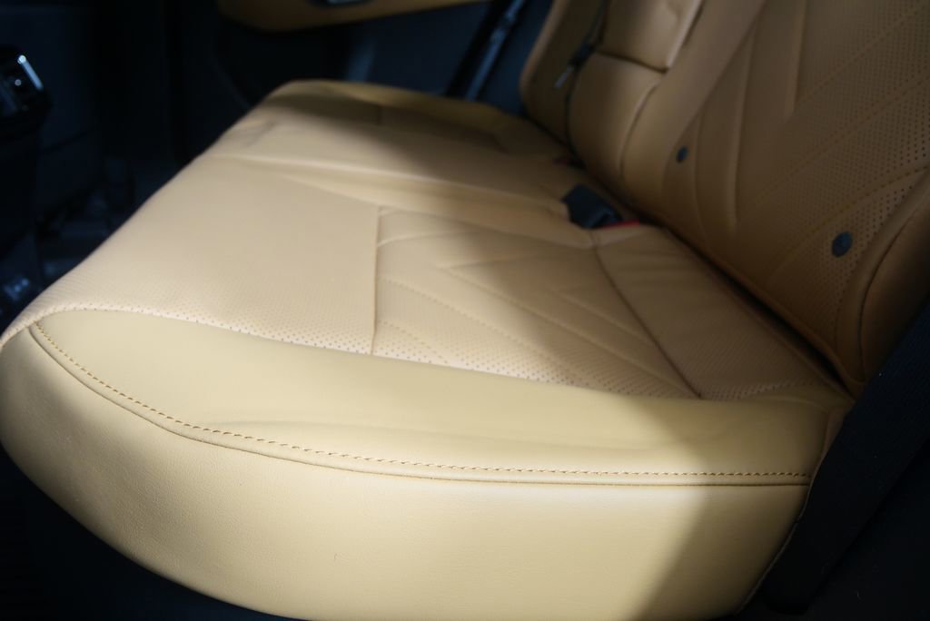 Used 2024 Lexus NX 300h AWD w/ Luxury Package image 16