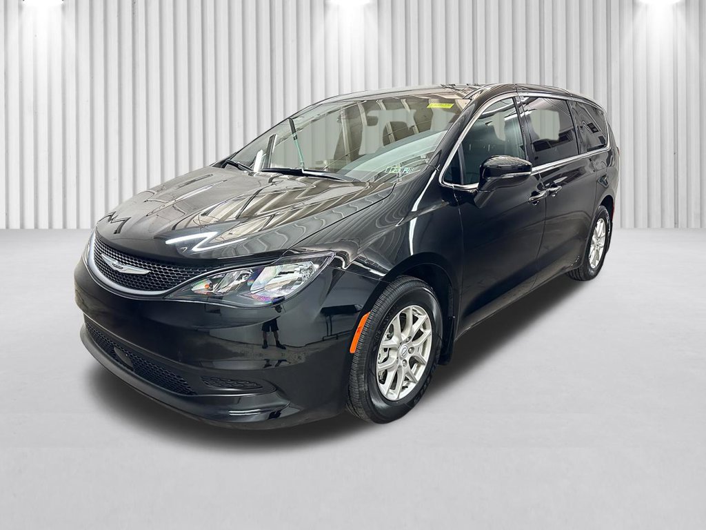 New 2026 Chrysler Voyager LX FWD image 12