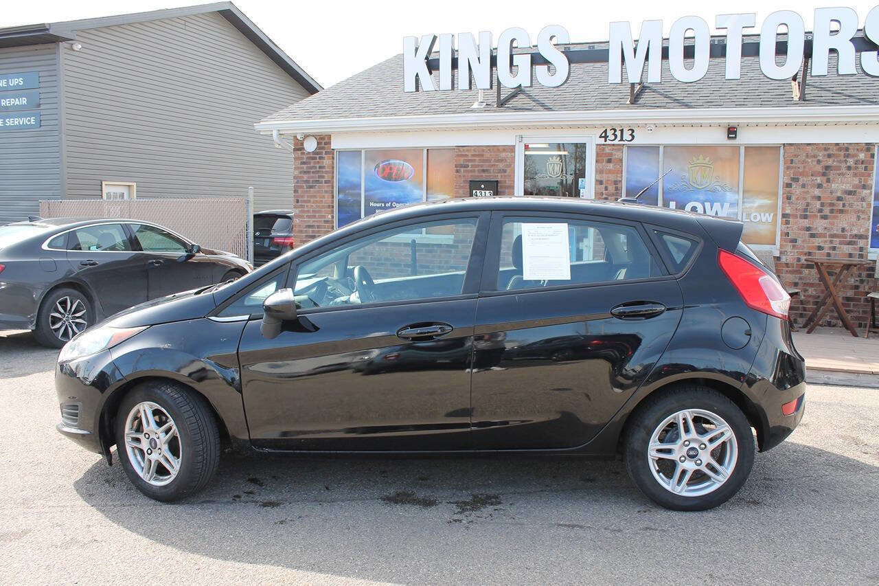 Used 2019 Ford Fiesta SE image 2
