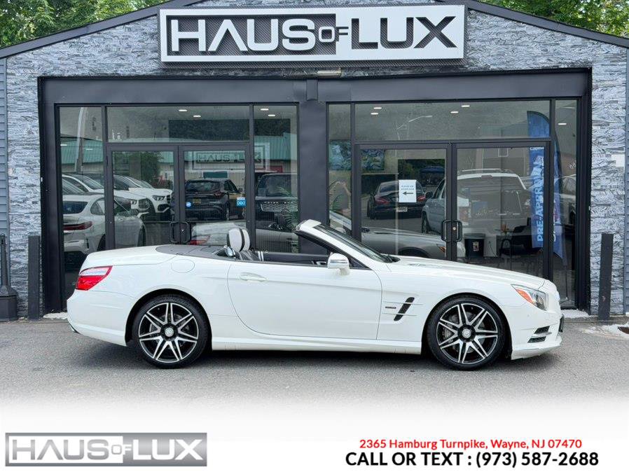 Used 2015 Mercedes-Benz SL 550 w/ White Arrow Edition image 15