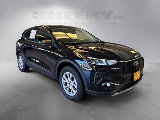 Certified 2025 Ford Escape Active AWD/4WD image 2