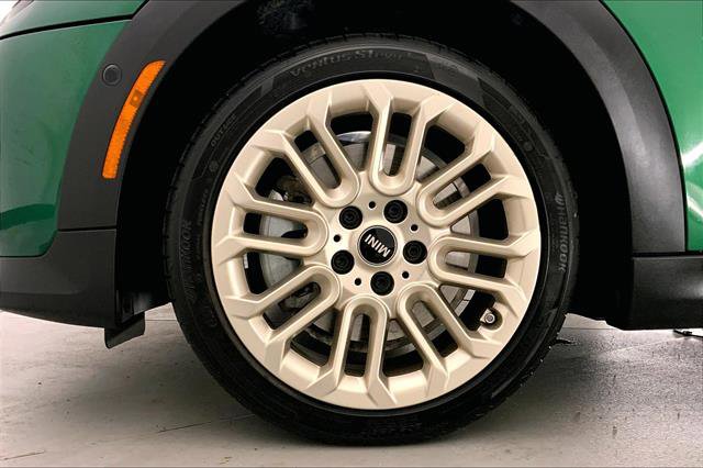 Certified 2025 MINI Cooper S image 8