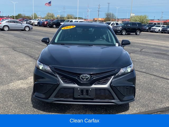 Used 2023 Toyota Camry SE FWD image 2