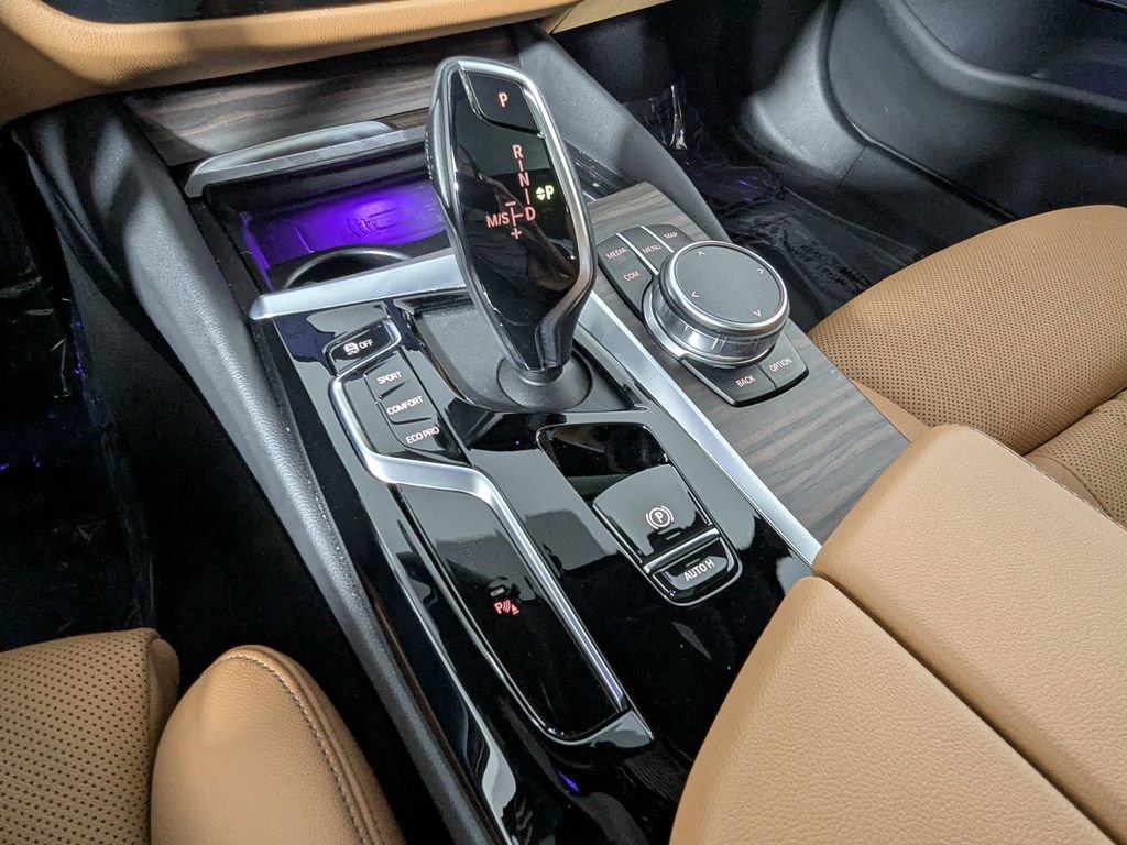 Certified 2023 BMW 530i xDrive w/ Premium Package AWD/4WD image 39
