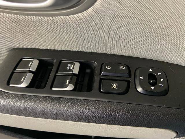 Used 2017 Kia Soul FWD image 24