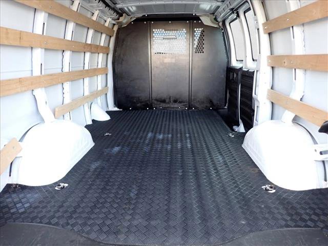 Used 2024 Chevrolet Express 2500 w/ Driver Convenience Package image 8