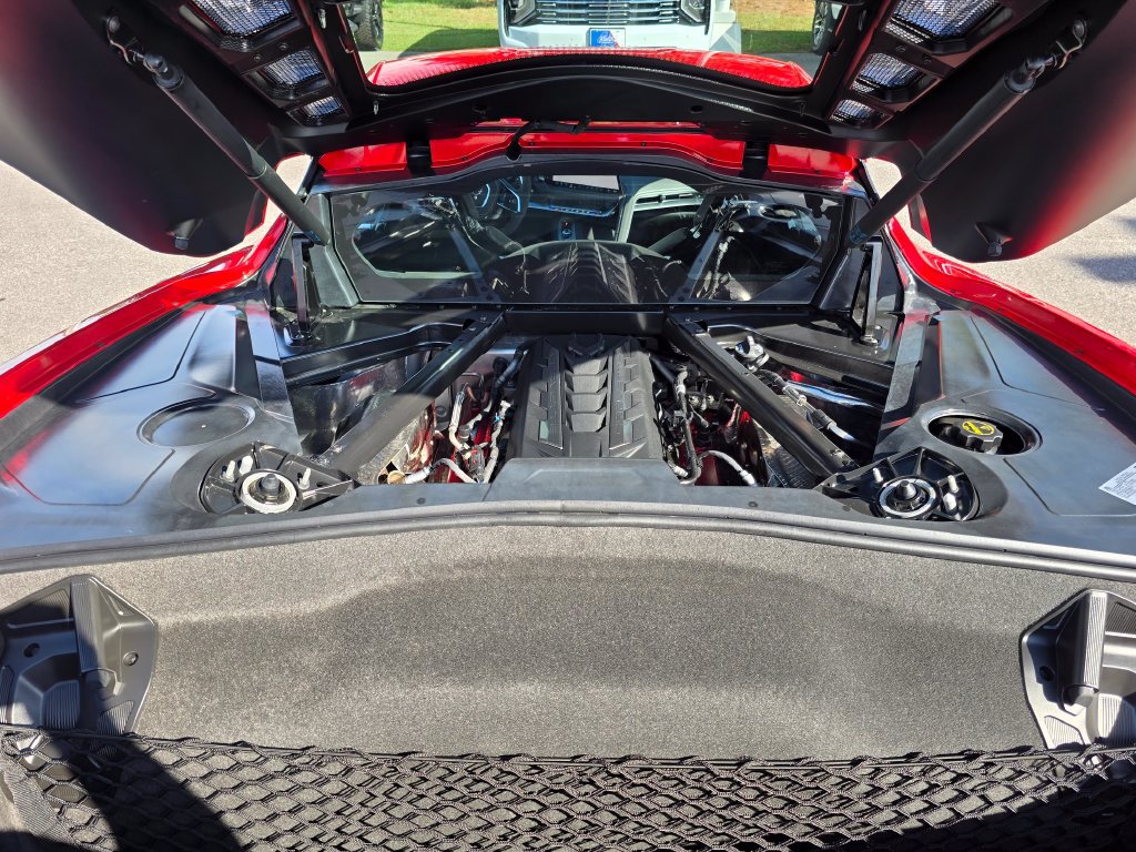 Used 2026 Chevrolet Corvette Stingray Premium Cpe w/ Z51 Performance Package RWD image 22