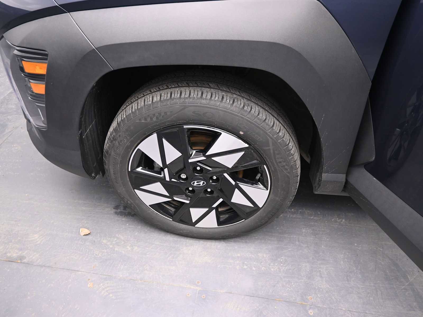 Used 2024 Hyundai Kona SEL AWD/4WD image 25