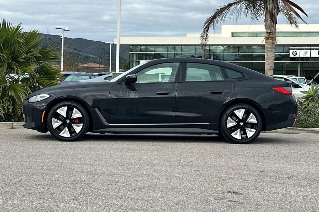 Used 2023 BMW i4 eDrive35 image 6