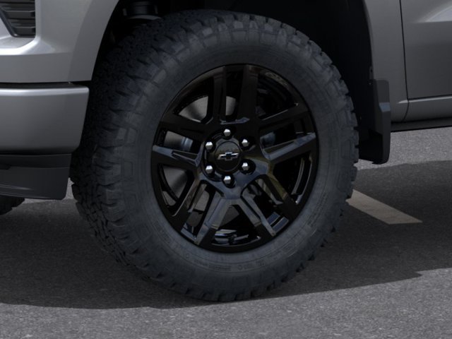 New 2026 Chevrolet Silverado 1500 Custom w/ LPO, Dark Essentials Package AWD/4WD image 9